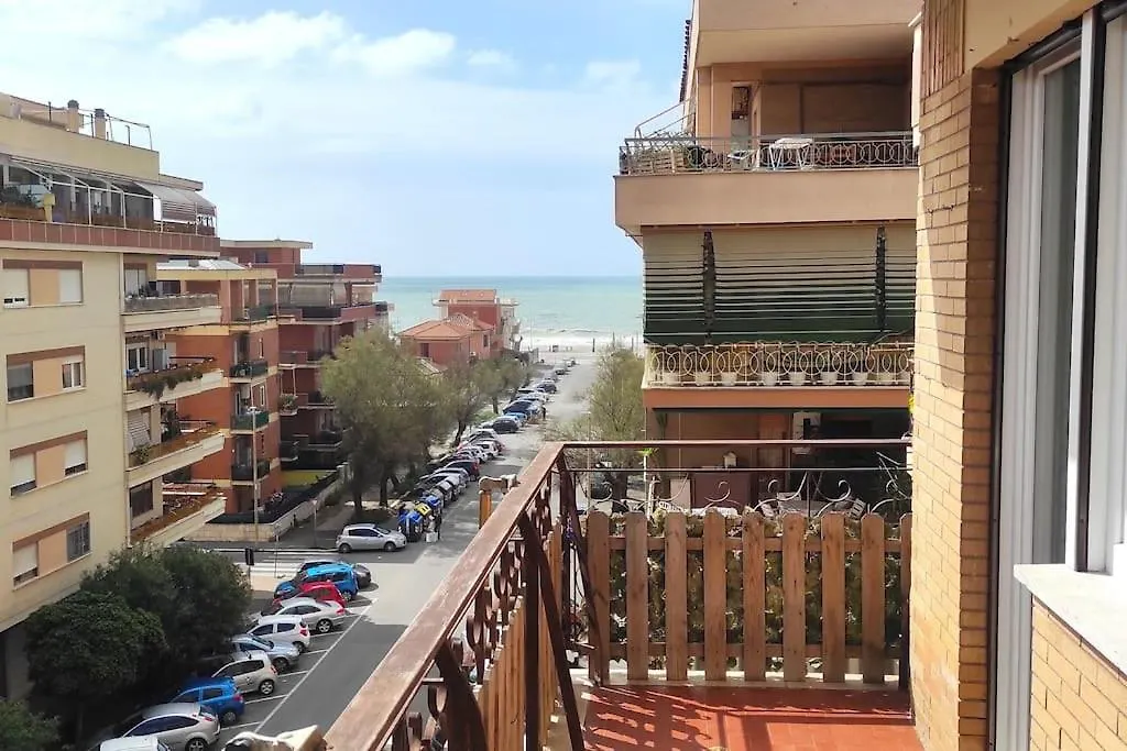 Onda Romantica Apartment Lido di Ostia 0*,  Italy